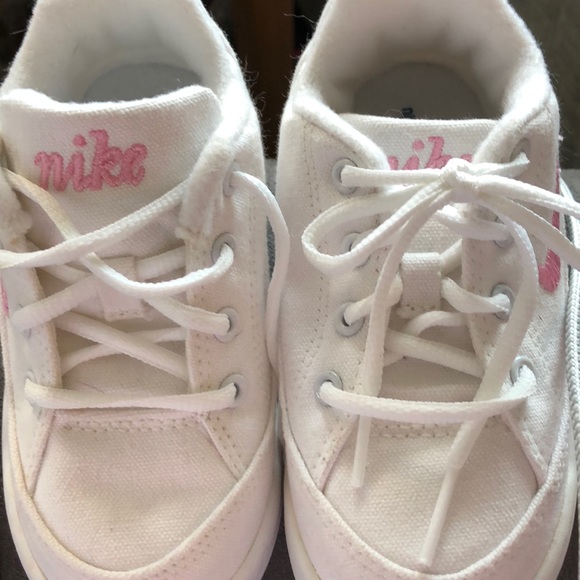 white canvas shoes for toddlers